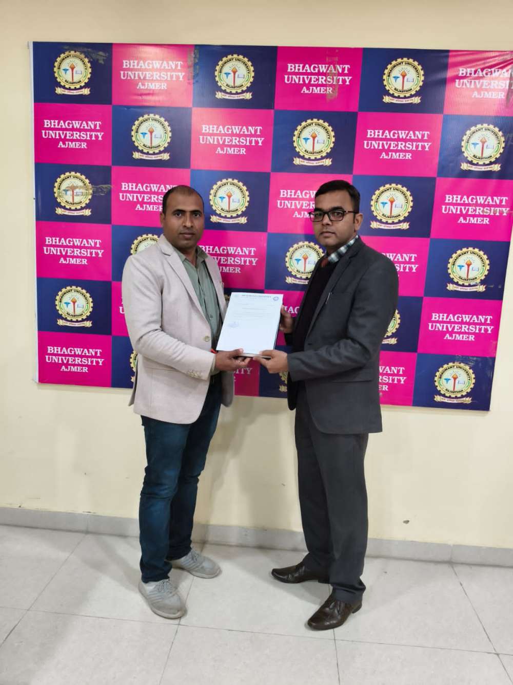 Kashi Ki Aawaz | नरउर रोहनिया के सोनू सिंह बने कृषि वैज्ञानिक, अजमेर विश्वविद्यालय से प्राप्त की पीएचडी उपाधि