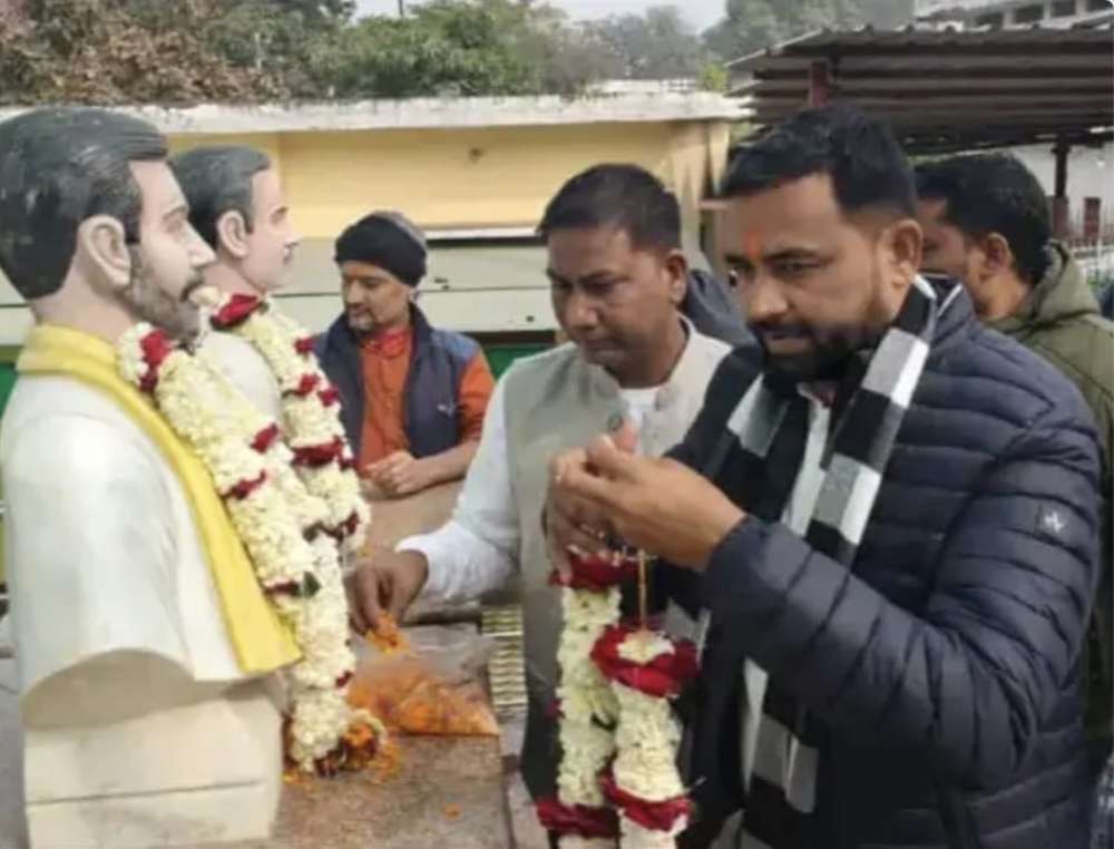 Kashi Ki Aawaz | चंदौली के तीन ग्राम प्रधानों को राष्ट्रीय सम्मान